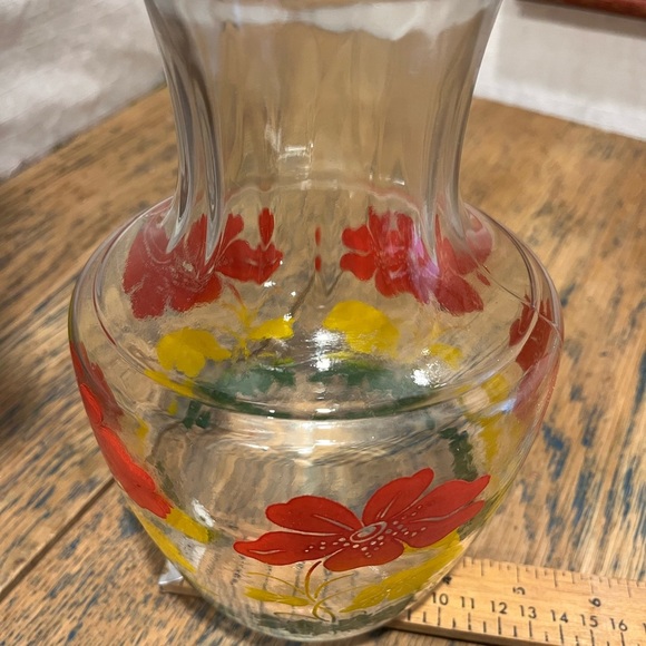 ❤️ Anchor Hocking – Clear Glass Carafe – Red & Yellow Floral – No Lid - Picture 6 of 9